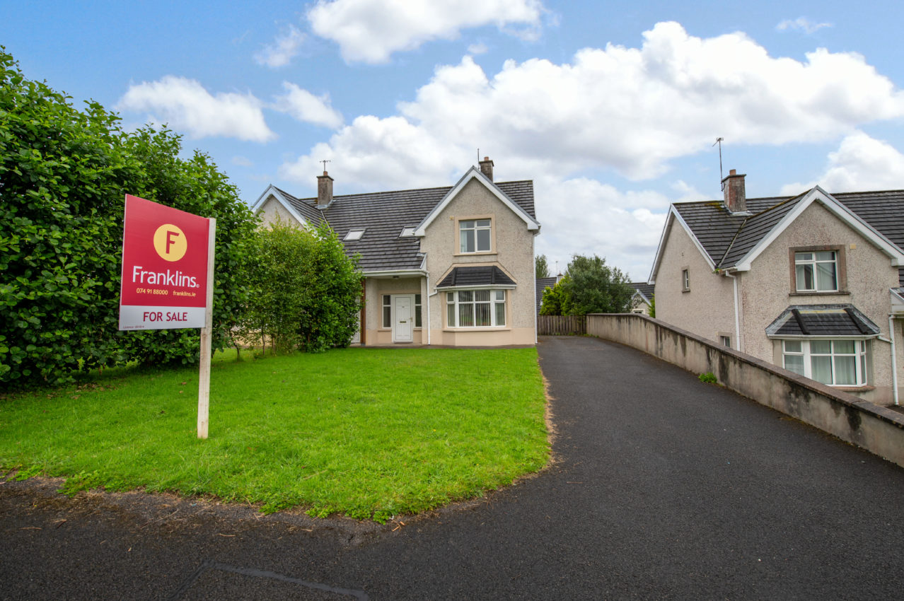 72 The Garden, Ballymacool, Letterkenny, Co. Donegal, F92 N4A6