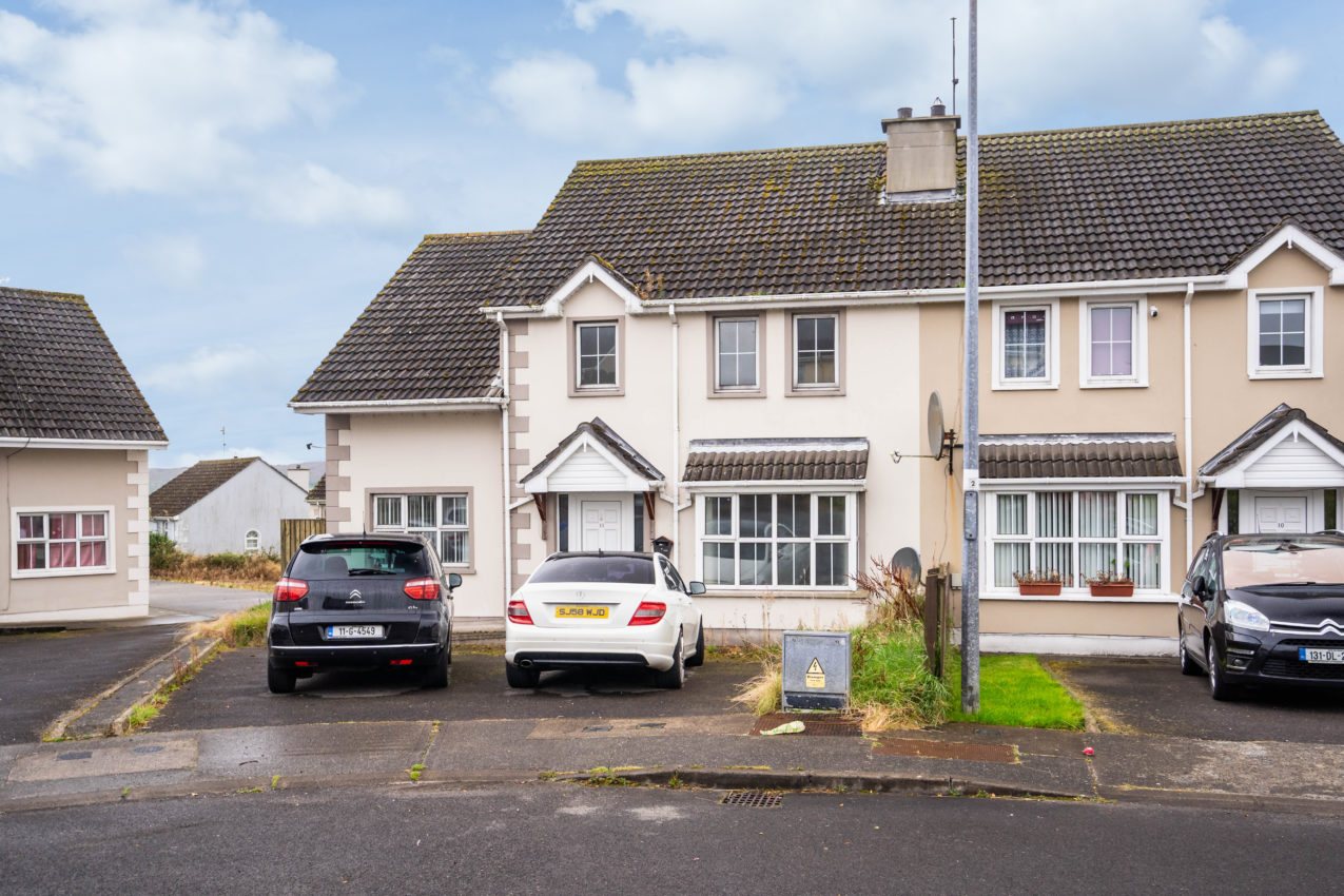 11 & 11a Glendale Manor, Letterkenny, Co. Donegal,