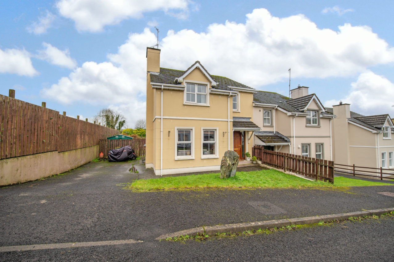 10 Fairview Manor, Burnfoot, Co. Donegal, F93 YN40