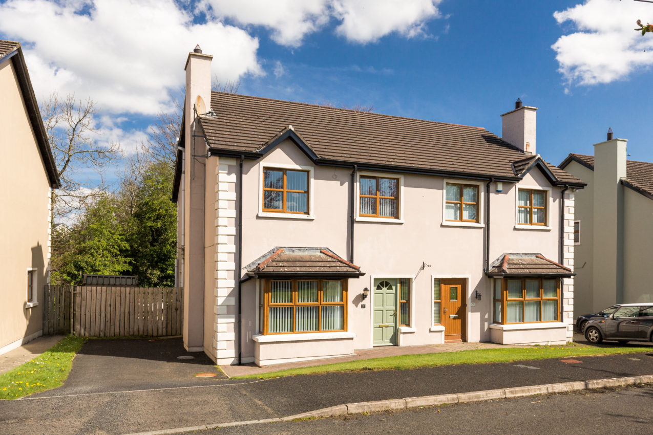 2 Flaxmills Court, Carrigans, Co. Donegal, F93 YX63