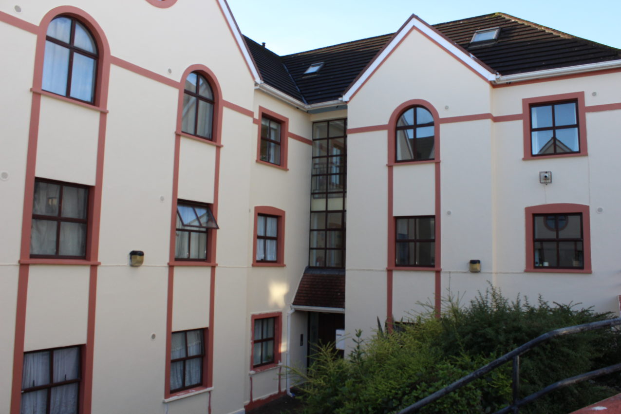 Apartment 11, Fortwell Court