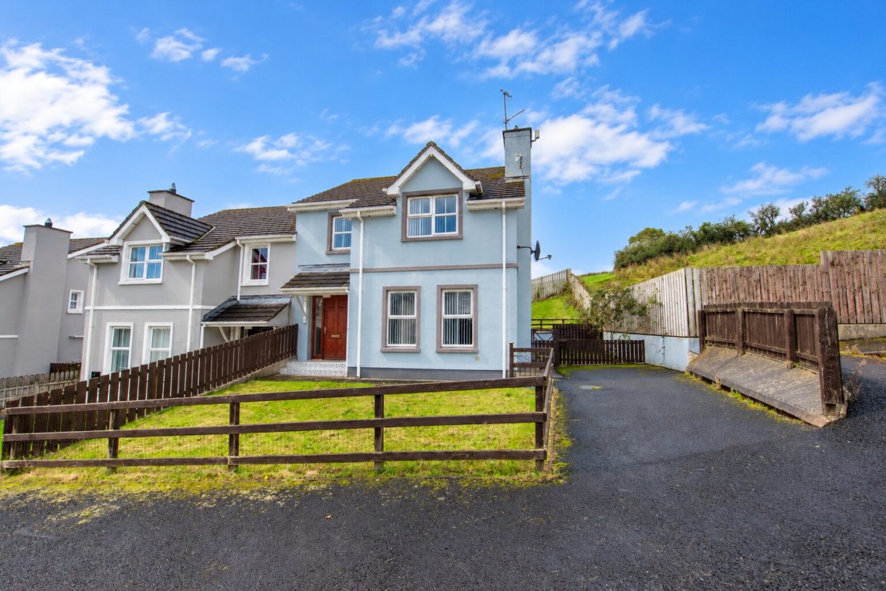 11 Fairview Manor, Burnfoot, Co. Donegal, F93 TW29